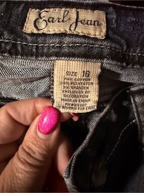 Jeans Subcategory Identification